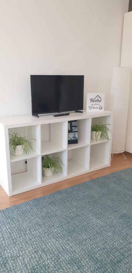 Ferienwohnung 5Min Walk From Subway Station & Free Parking Lissabon Exterior foto
